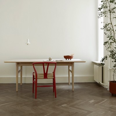 Silla Wishbone CH24 de Carl Hansen edición especial Soft color Rojo Silla Wishbone CH24 de Carl Hansen edición especial Soft color Rojo