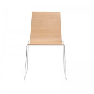 silla Lineal SI0582 roble pata cromada Andreu World