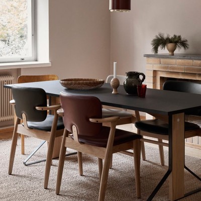 Artek Kaari dining table Artek Kaari dining table
