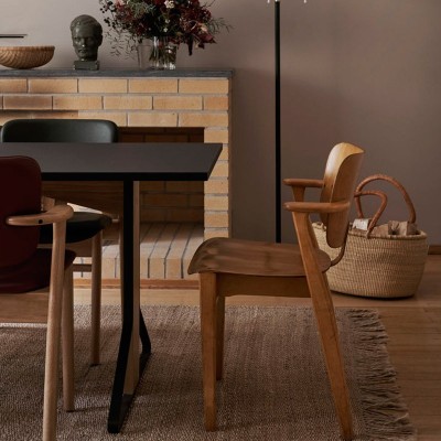 Artek Kaari dining table Artek Kaari dining table