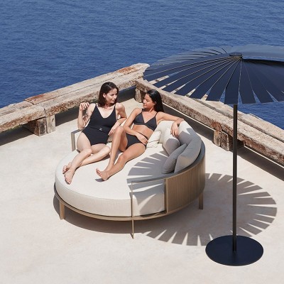 Lettino freddo rotondo Solanas design Gandia Blasco Lettino freddo rotondo Solanas design Gandia Blasco