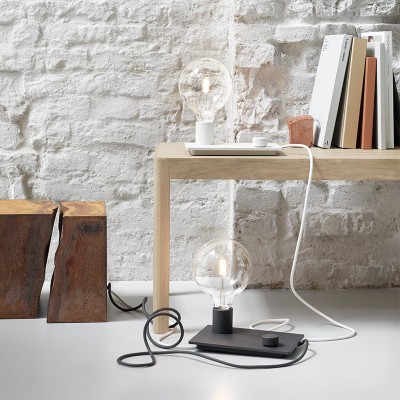 Lámpara de mesa Control Table Lamp de Muuto Lámpara de mesa Control Table Lamp de Muuto