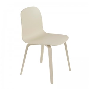 Silla Visu chair base madera color arena de Muuto en Moises Showroom