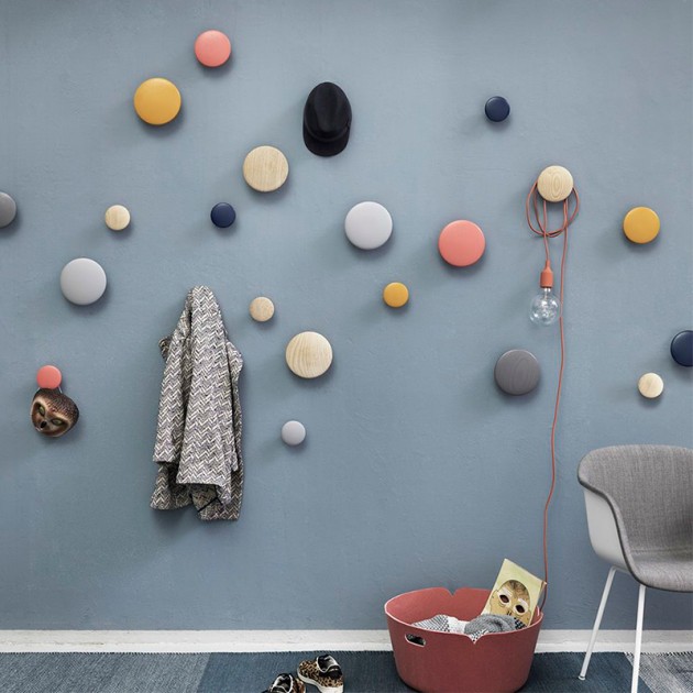 Percheros Dots de Muuto en Moises Showroom