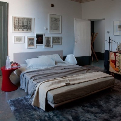 Zanotta cama Milano Zanotta cama Milano