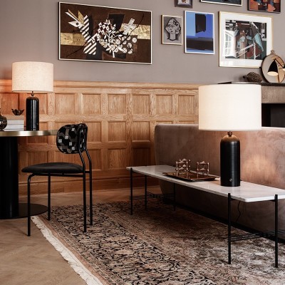 Lampe de table Gravity de Gubi Lampe de table Gravity de Gubi