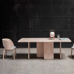 Mesa comedor rectangular ARQ de Teulat en Moises Showroom