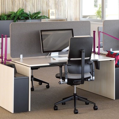 Silla de trabajo Please de Steelcase en Moises Showroom Silla de trabajo Please de Steelcase en Moises Showroom