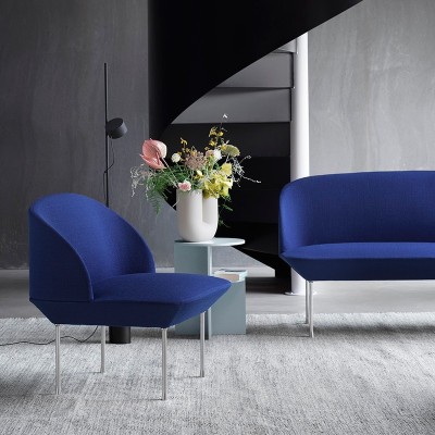 Oslo Lounge chair de Muuto en Moises Showroom Oslo Lounge chair de Muuto en Moises Showroom