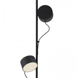 Lámpara de pie Post Floor Lamp de Muuto en Moises Showroom