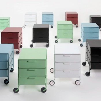 Cajonera Mobil Mat de Kartell en Moises Showroom Cajonera Mobil Mat de Kartell en Moises Showroom