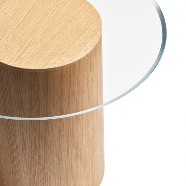 detalle Mesa auxiliar Stub roble lacado Fritz Hansen