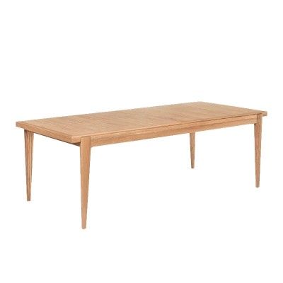 S-table roble de Gubi en Moises Showroom S-table roble de Gubi en Moises Showroom