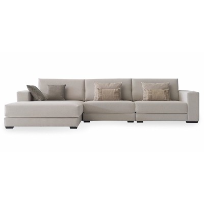 Sofá C10 con chaiselongue de Casual en Moises Showroom Sofá C10 con chaiselongue de Casual en Moises Showroom