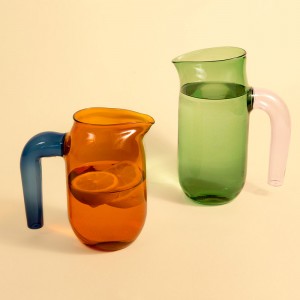 Jug jarras Hay