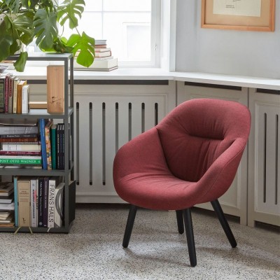 About a Lounge AAl82 soft da HAY en Moises Showroom
