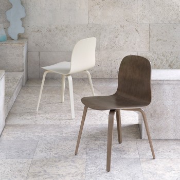 Sedia Visu con base in legno Muuto Sedia Visu con base in legno Muuto