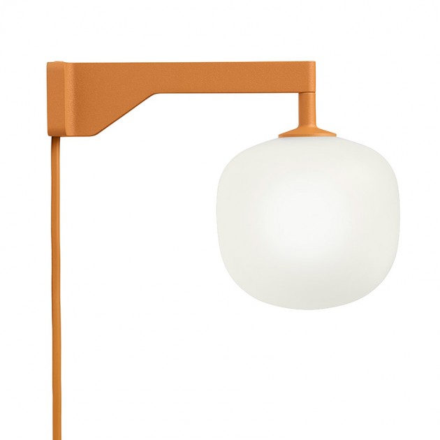 Rime wall lamp Muuto orange