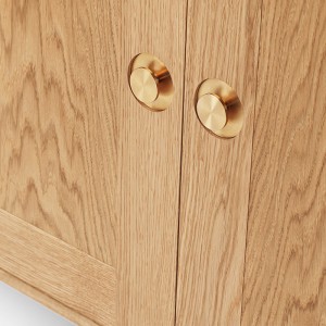 detalle tiradores cabinet FK63 Carl Hansen