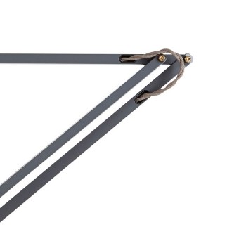 detalle brazo lámpara Original 1227 brass desk lamp Anglepoise grey detalle brazo lámpara Original 1227 brass desk lamp Anglepoise grey