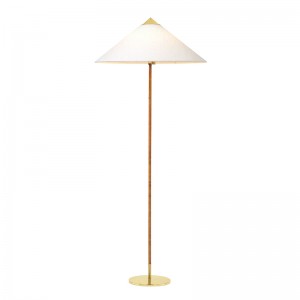 Lámpara 9602 Floor Lamp Canvas de Gubi en Moises Showroom