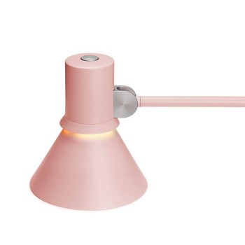 detalle pantalla lámpara estudio Type 80 Anglepoise rose pink detalle pantalla lámpara estudio Type 80 Anglepoise rose pink