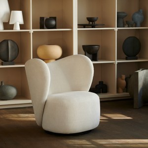 Little Big Chair de Norr11 en Moises Showroom