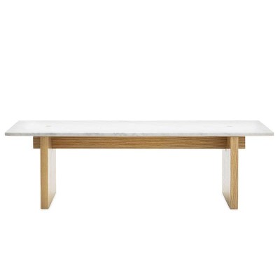Solid Table de Normann Copenhagen en Moises Showroom Solid Table de Normann Copenhagen en Moises Showroom