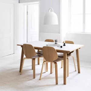 Silla My Chair Oak de Normann Copenhagen en Moises Showroom