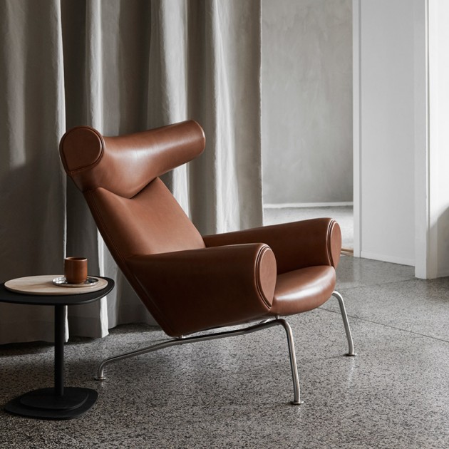 Wegner OX Chair Fredericia marrón oscuro ambiente