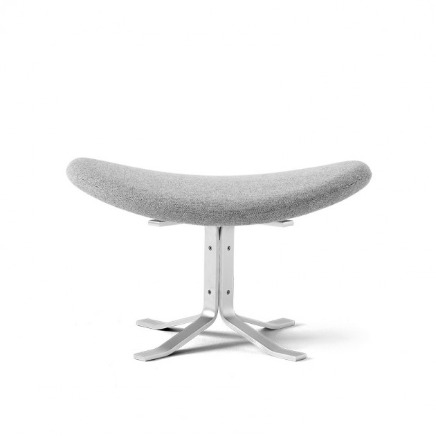 ottoman Corona chair Fredericia