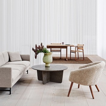Fredericia Calmo sofa with metal base Fredericia Calmo sofa with metal base