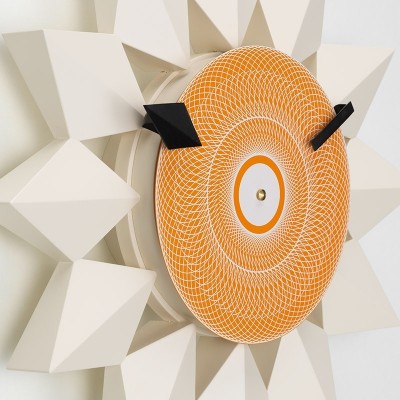 detalle acabados Diamond Markers Clock