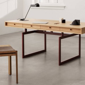 Escritorio Office Desk de Karakter en Moises Showroom