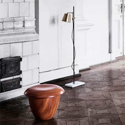 Lámpara de pie Lab Light Floor de Karakter Copenhagen en Moises Shworoom Lámpara de pie Lab Light Floor de Karakter Copenhagen en Moises Shworoom