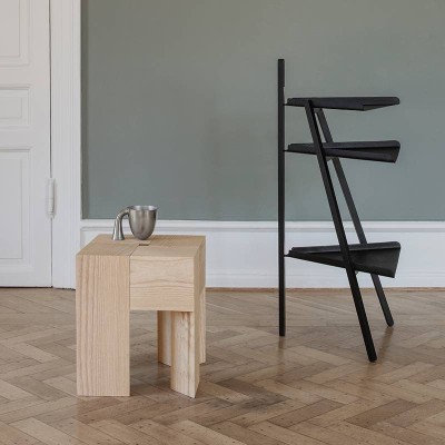 TriAngle de Karakter Copenhagen en Moises Showroom TriAngle de Karakter Copenhagen en Moises Showroom