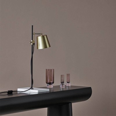 Lámpara de mesa Lab Light Table de Karakter Copenhagen