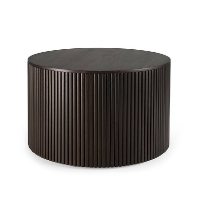 Mesa de café Roller Max Caoba de Ethnicraft en Moises Showroom Mesa de café Roller Max Caoba de Ethnicraft en Moises Showroom
