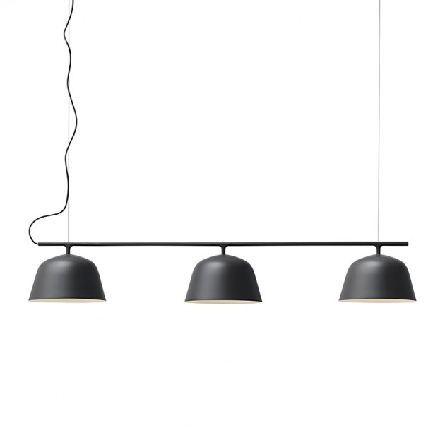 Ambit Rail Lamp Black de Muuto en Moises Showroom