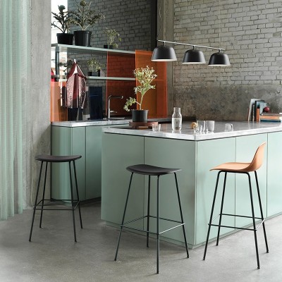 Ambit Rail Lamp Black de Muuto en Moises Showroom Ambit Rail Lamp Black de Muuto en Moises Showroom