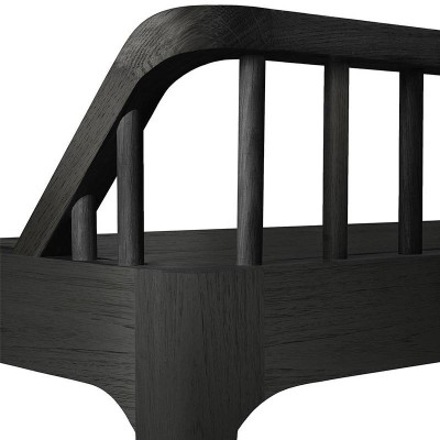 Banco Spindle roble negro de Ethnicraft en Moises Showroom Banco Spindle roble negro de Ethnicraft en Moises Showroom