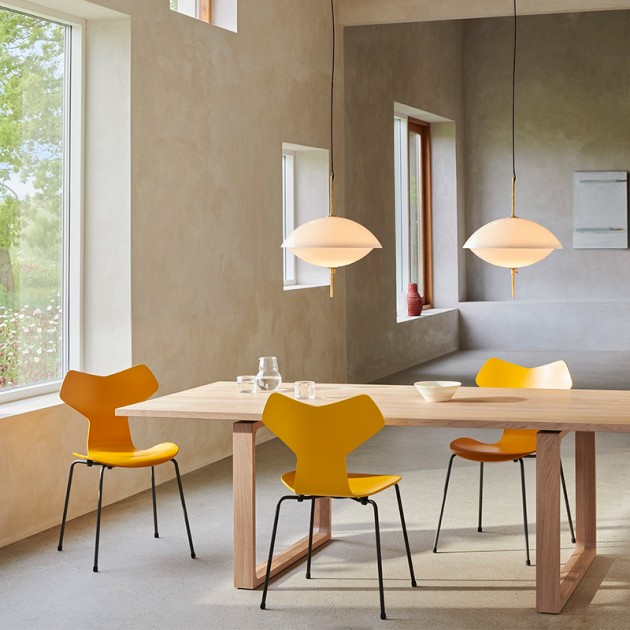 Lámpara Clam de Fritz Hansen en Moises Showroom