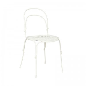 Silla Vigna color blanco y blanco de Martino Gamper