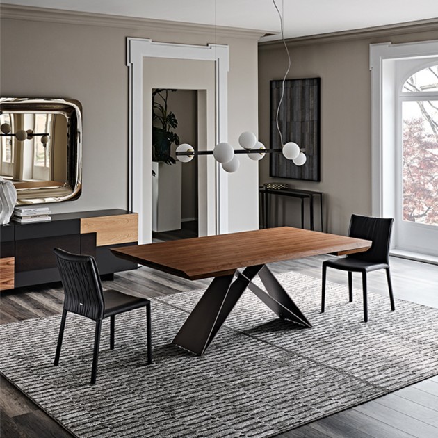 Mesa Premier Wood de Cattelan Italia en Moises Showroom