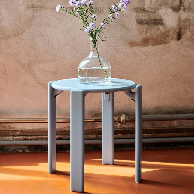 Taburete bajo REY Stool de HAY en Moises Showroom