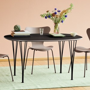 Mesa Superellipse™ de Fritz Hansen