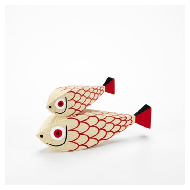 Wooden doll Mother Fish and child en Moises Showroom 2