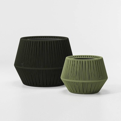 Maceteros Zig Zag de Kettal en Moises Showroom Maceteros Zig Zag de Kettal en Moises Showroom