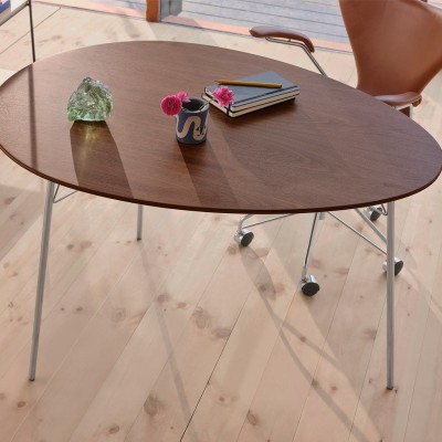 Mesa de comedor Egg de Fritz Hansen Mesa de comedor Egg de Fritz Hansen