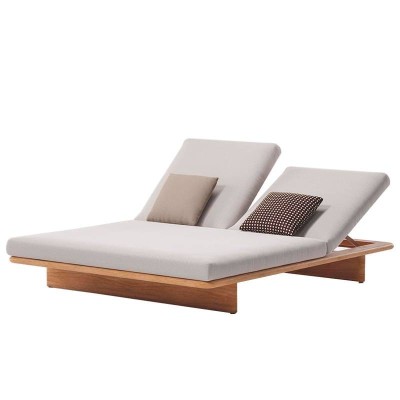 Tumbona doble Mesh de Kettal en Moises Showroom Tumbona doble Mesh de Kettal en Moises Showroom